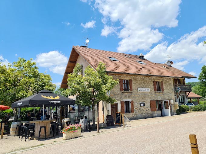 Auberge La Goutte d'Or à Jonzier Epagny, établissement Cotton.